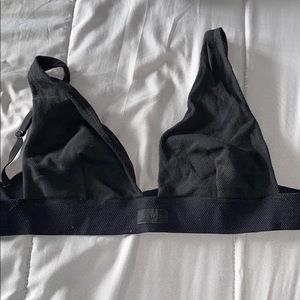 Skims bra in black size XL